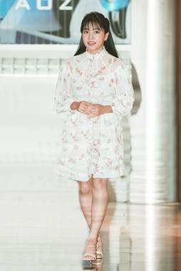 [패션엔 포토] 레드벨벳 예리, 더욱 깜찍해진 미모 요정같은 꽃무늬 원피스룩